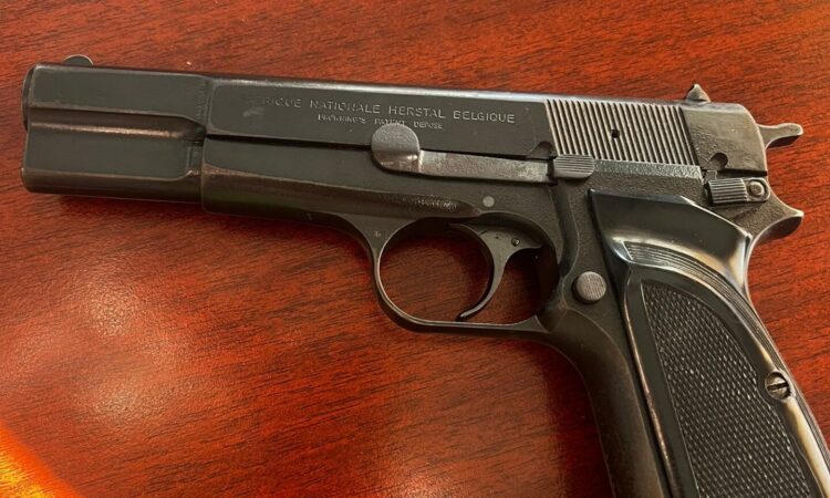 Satılık TABANCA – Browning HP (14'lü) – 9mm (9x19mm) – Taşıma Ruhsatlı – Aydın – İlan 22131 – Görsel 22132