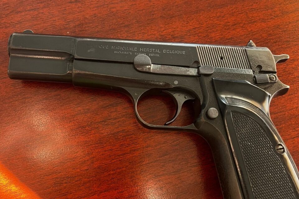 Satılık TABANCA – Browning HP (14'lü) – 9mm (9x19mm) – Taşıma Ruhsatlı – Aydın – İlan 22131 – Görsel 22132