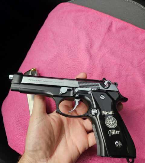 Satılık TABANCA – Beretta 92 – 9mm (9x19mm) – Taşıma Ruhsatlı – Antalya – İlan 21048 – Görsel 21049