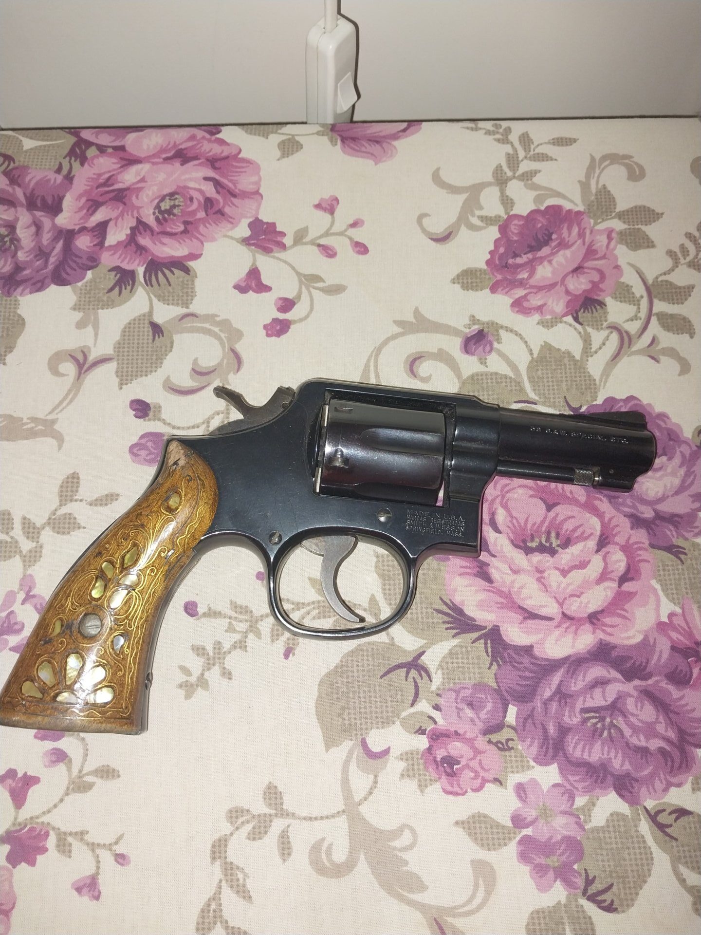 Satılık TABANCA – Smith & Wesson Model 10 – 38 Special – Bulundurma Ruhsatlı – Ankara – İlan 21889 – Görsel 21890