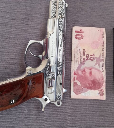 Satılık TABANCA – CZ 75 – 9mm (9x19mm) – Taşıma Ruhsatlı – Bolu – İlan 22740 – Görsel 22742