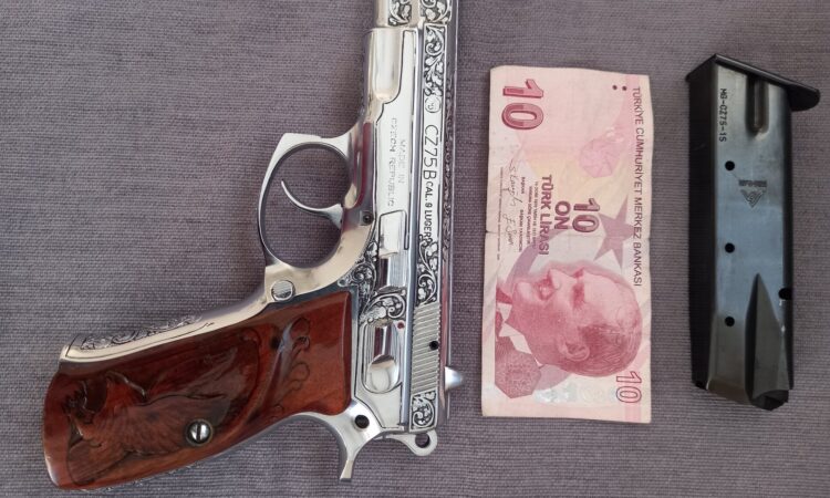 Satılık TABANCA – CZ 75 – 9mm (9x19mm) – Taşıma Ruhsatlı – Bolu – İlan 22740 – Görsel 22742