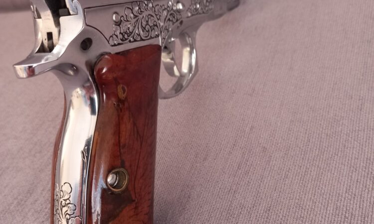 Satılık TABANCA – CZ 75 – 9mm (9x19mm) – Taşıma Ruhsatlı – Bolu – İlan 22740 – Görsel 22744