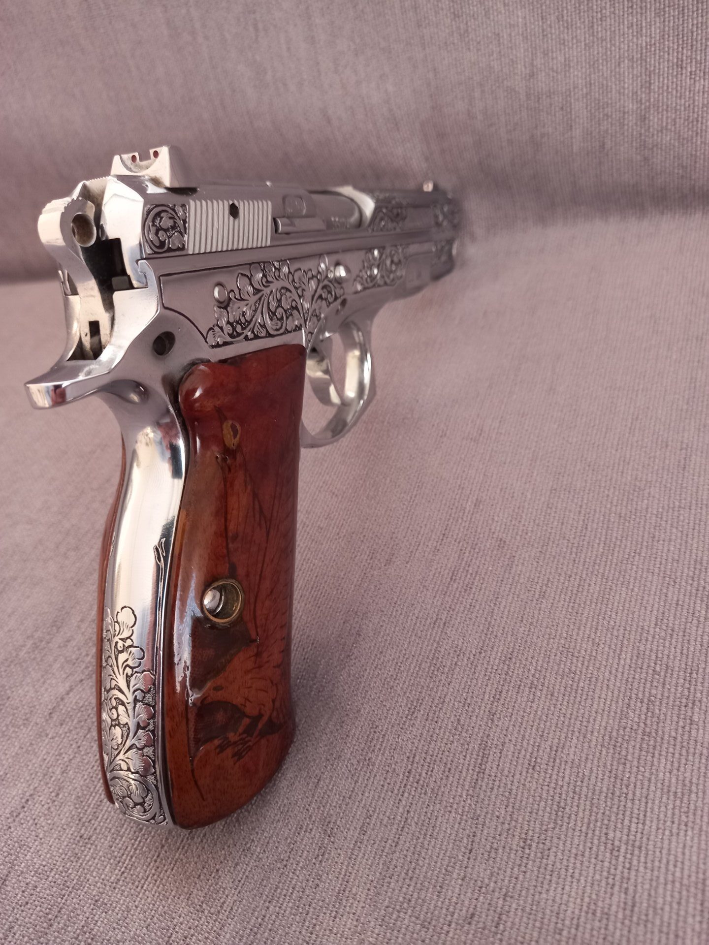 Satılık TABANCA – CZ 75 – 9mm (9x19mm) – Taşıma Ruhsatlı – Bolu – İlan 22740 – Görsel 22744