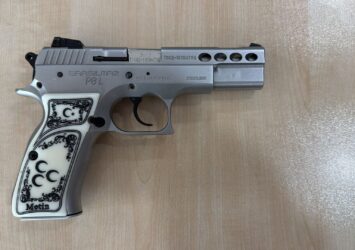 Satılık TABANCA – Sarsılmaz P8 – 9mm (9x19mm) – Taşıma Ruhsatlı – İstanbul – İlan 20282 – Görsel 20310