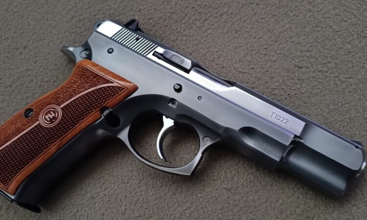 Satılık TABANCA – CZ 75 – 9mm (9x19mm) – Taşıma Ruhsatlı – Ankara – İlan 22614 – Görsel 22616