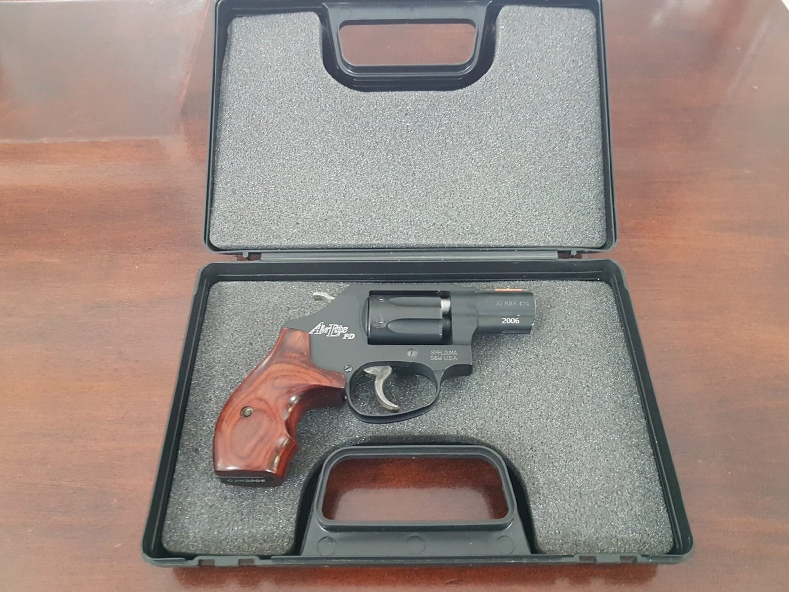 Satılık TABANCA – Smith & Wesson Model 351 PD – 22 Magnum – Bulundurma Ruhsatlı – Manisa – İlan 20180 – Görsel 20182