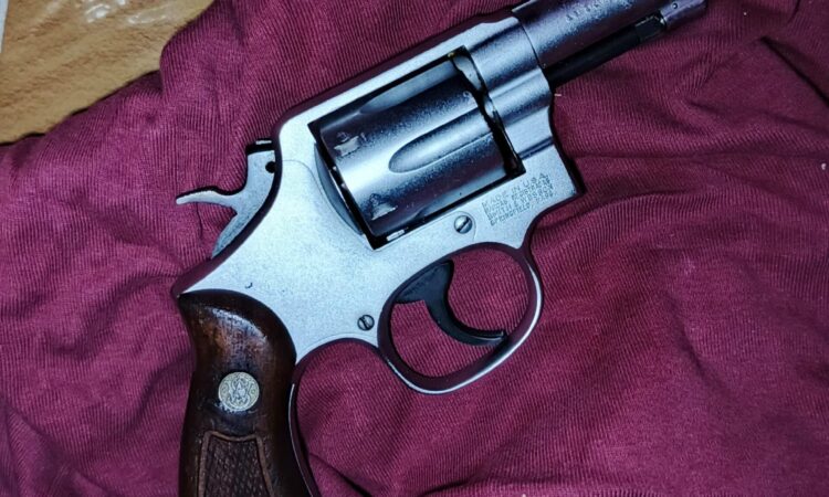 Satılık TABANCA – Smith & Wesson Model 10 – 38 Special – Bulundurma Ruhsatlı – İstanbul – İlan 20733 – Görsel 20735