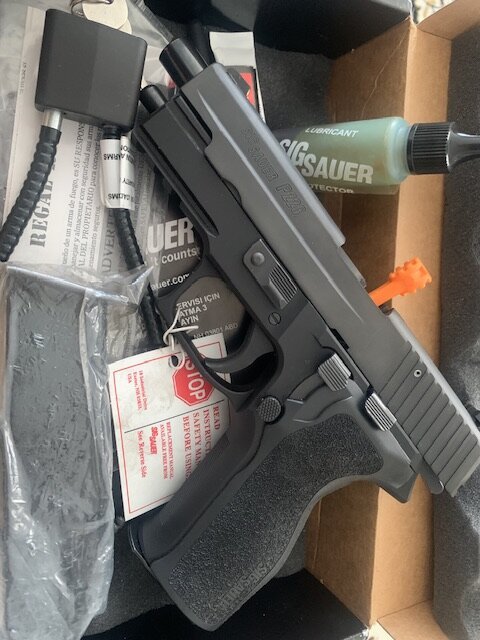 Satılık TABANCA – Sig Sauer P226 – 9mm (9x19mm) – Taşıma Ruhsatlı – Adana – İlan 19754 – Görsel 19755