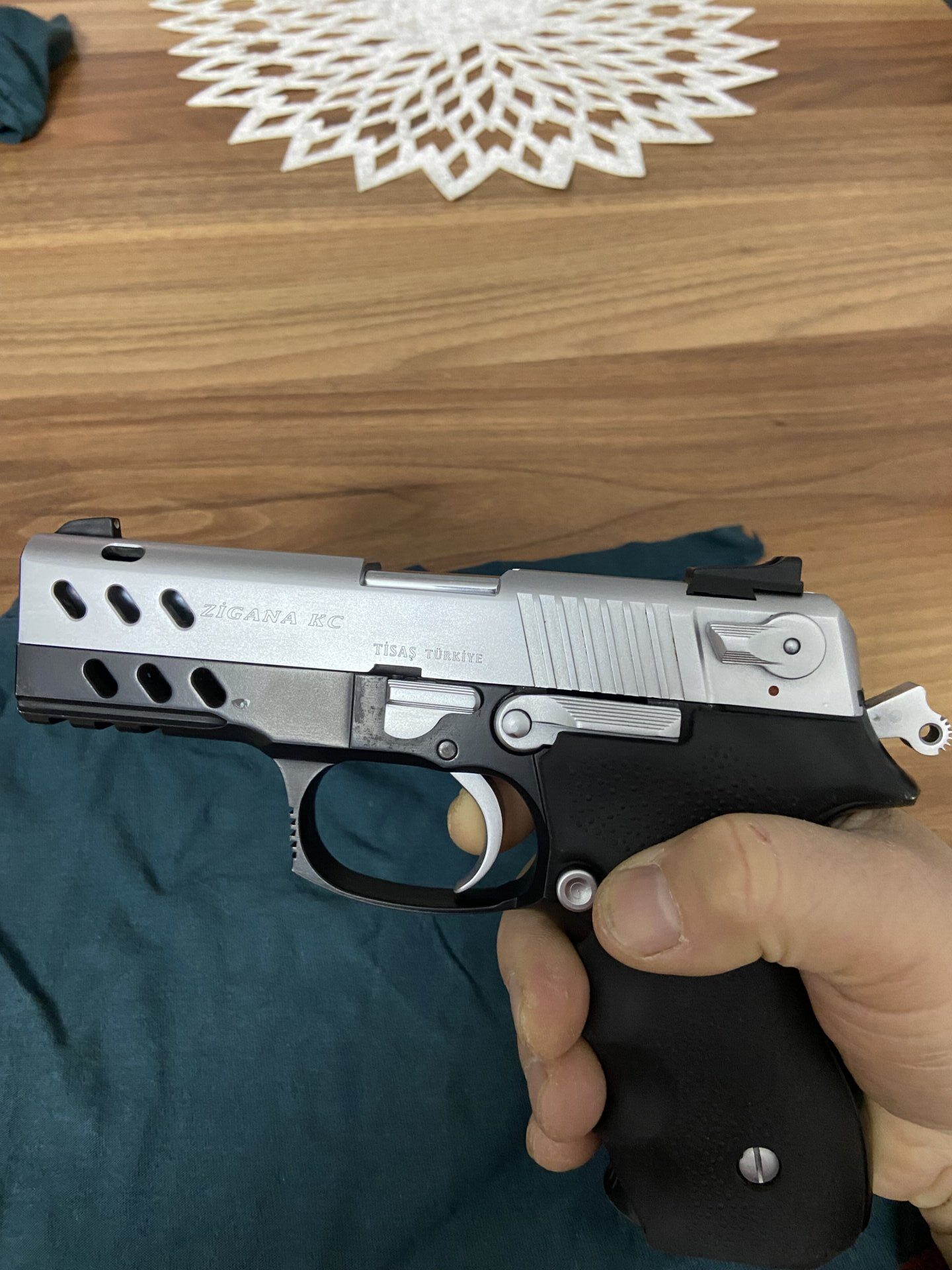 Satılık TABANCA – Tisaş – 9mm (9x19mm) – Bulundurma Ruhsatlı – İstanbul – İlan 21247 – Görsel 21249