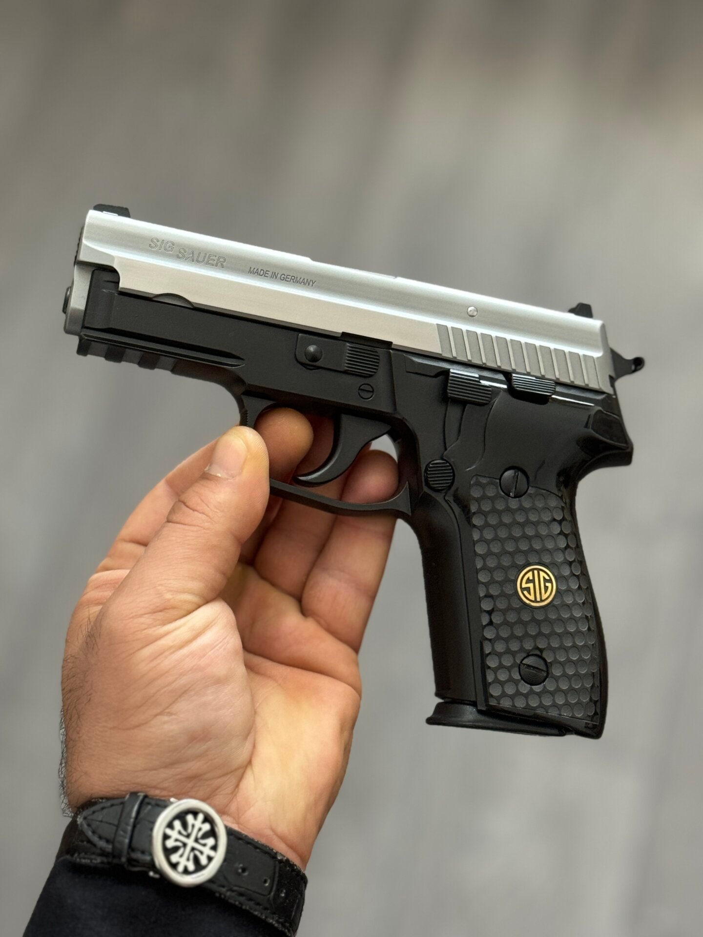 Satılık TABANCA – Sig Sauer P229 – 9mm (9x19mm) – Taşıma Ruhsatlı – Adana – İlan 20615 – Görsel 20617