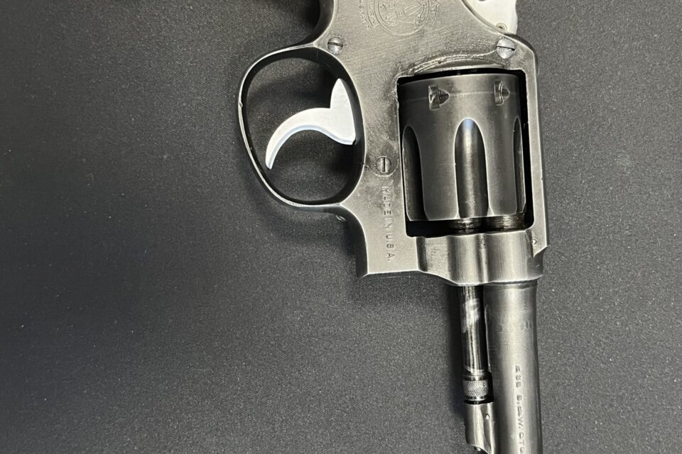 Satılık TABANCA – Smith & Wesson Victory Model – 38 Special – Bulundurma Ruhsatlı – İzmir – İlan 21217 – Görsel 21223