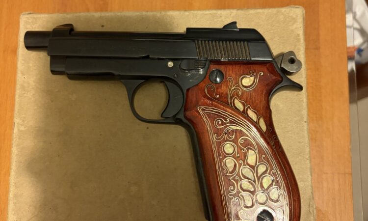 Satılık TABANCA – Unique Bcf-66 – 7.65mm (.32 ACP) – Taşıma Ruhsatlı – İstanbul – İlan 22721 – Görsel 22724