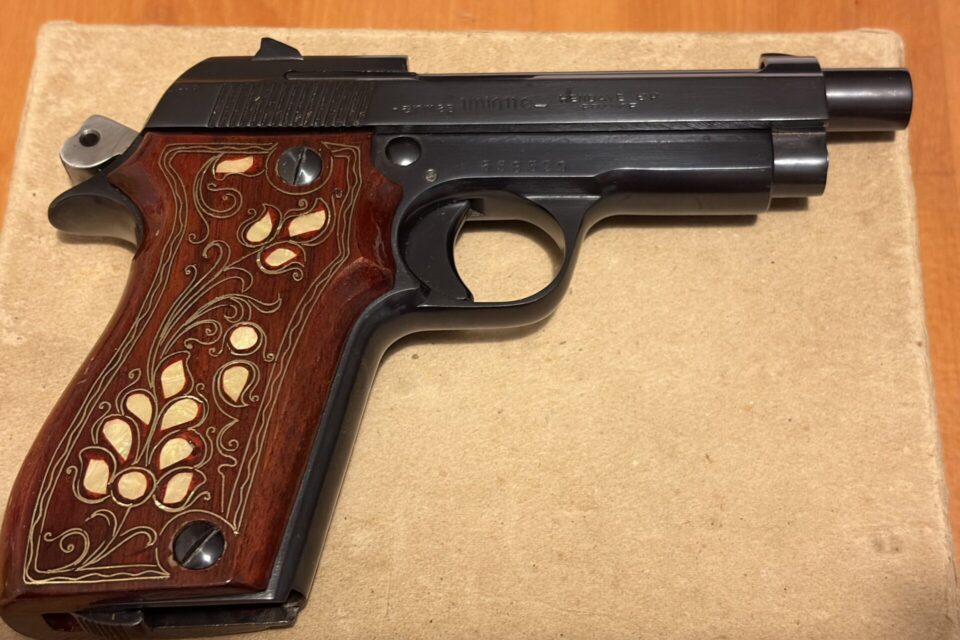 Satılık TABANCA – Unique Bcf-66 – 7.65mm (.32 ACP) – Taşıma Ruhsatlı – İstanbul – İlan 22721 – Görsel 22722