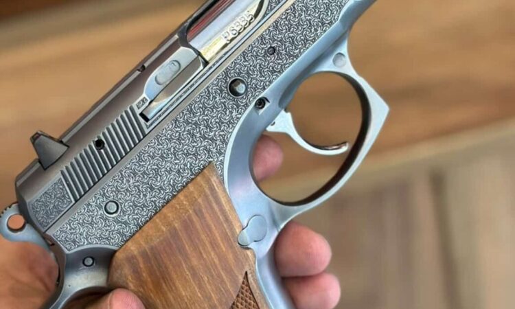 Satılık TABANCA – CZ 75 – 9mm (9x19mm) – Taşıma Ruhsatlı – Gaziantep – İlan 22462 – Görsel 22465