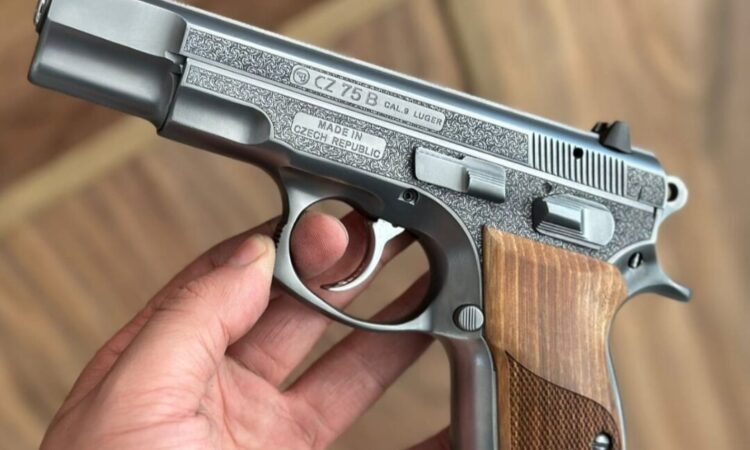 Satılık TABANCA – CZ 75 – 9mm (9x19mm) – Taşıma Ruhsatlı – Gaziantep – İlan 22462 – Görsel 22466