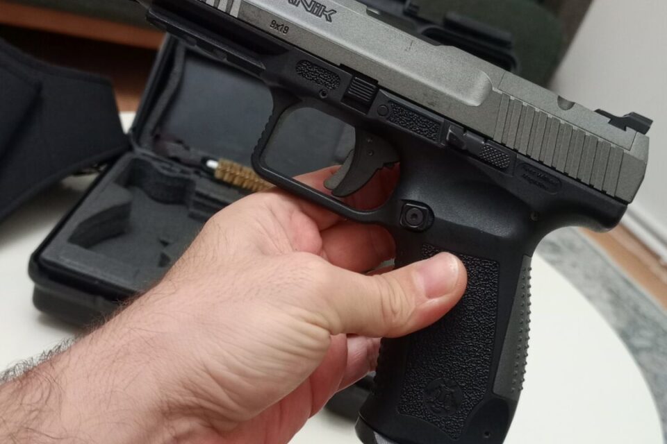 Satılık TABANCA – Canik Mete SFx – 9mm (9x19mm) – Bulundurma Ruhsatlı – Kütahya – İlan 21600 – Görsel 21606