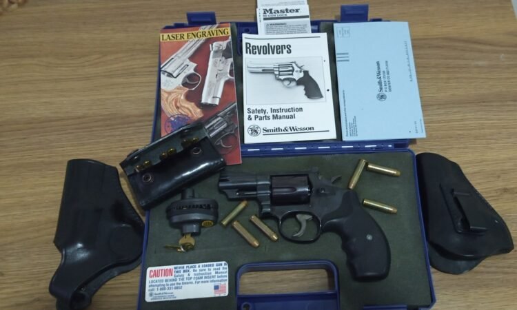 Satılık TABANCA – Smith & Wesson Model 19 – 357 Magnum – Taşıma Ruhsatlı – Ankara – İlan 19524 – Görsel 19526