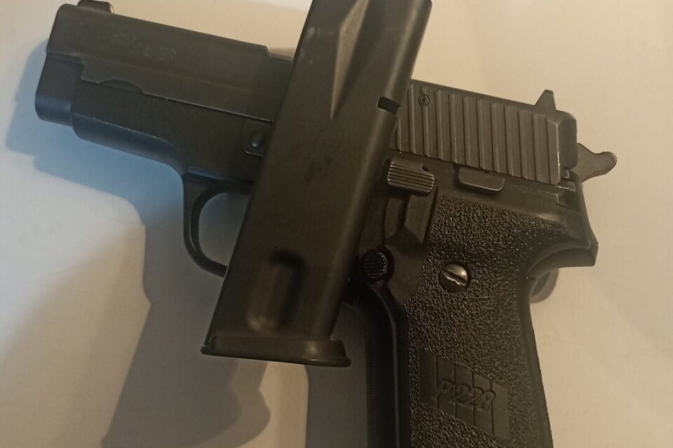 Satılık TABANCA – Sig Sauer P228 – 9mm (9x19mm) – Bulundurma Ruhsatlı – Ankara – İlan 19998 – Görsel 19999
