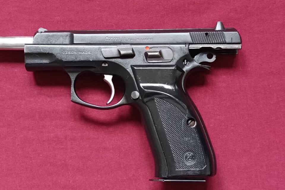 Satılık TABANCA – CZ 75 – 9mm (9x19mm) – Taşıma Ruhsatlı – Eskişehir – İlan 21035 – Görsel 22526
