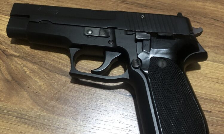 Satılık TABANCA – Sig Sauer P226 – 9mm (9x19mm) – Taşıma Ruhsatlı – Kocaeli – İlan 21976 – Görsel 21978