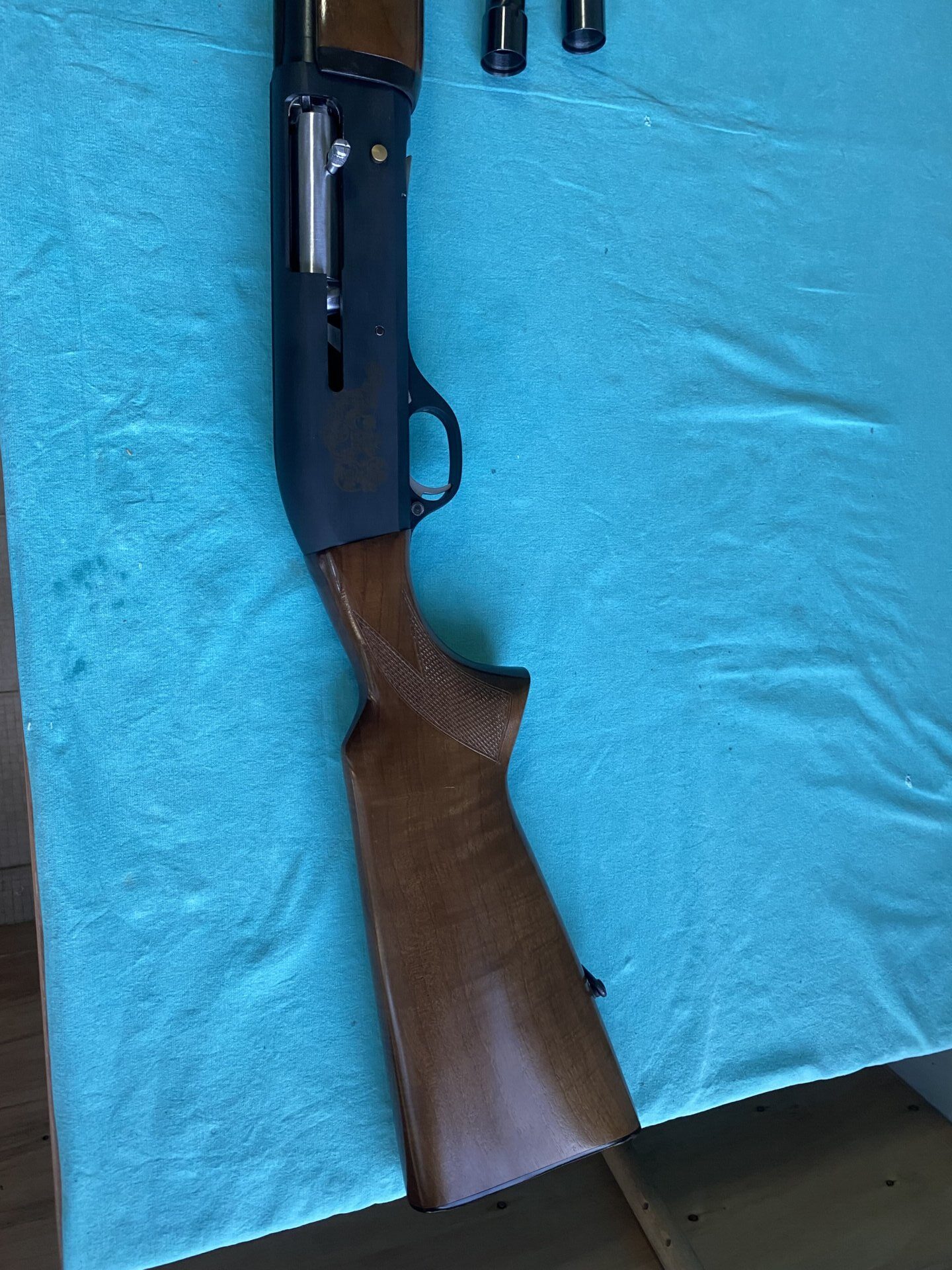 Satılık YİVSİZ TÜFEK – Üzümlü Yarı Otomatik – 12 Kalibre – İzmir – İlan 22360 – Görsel 22361