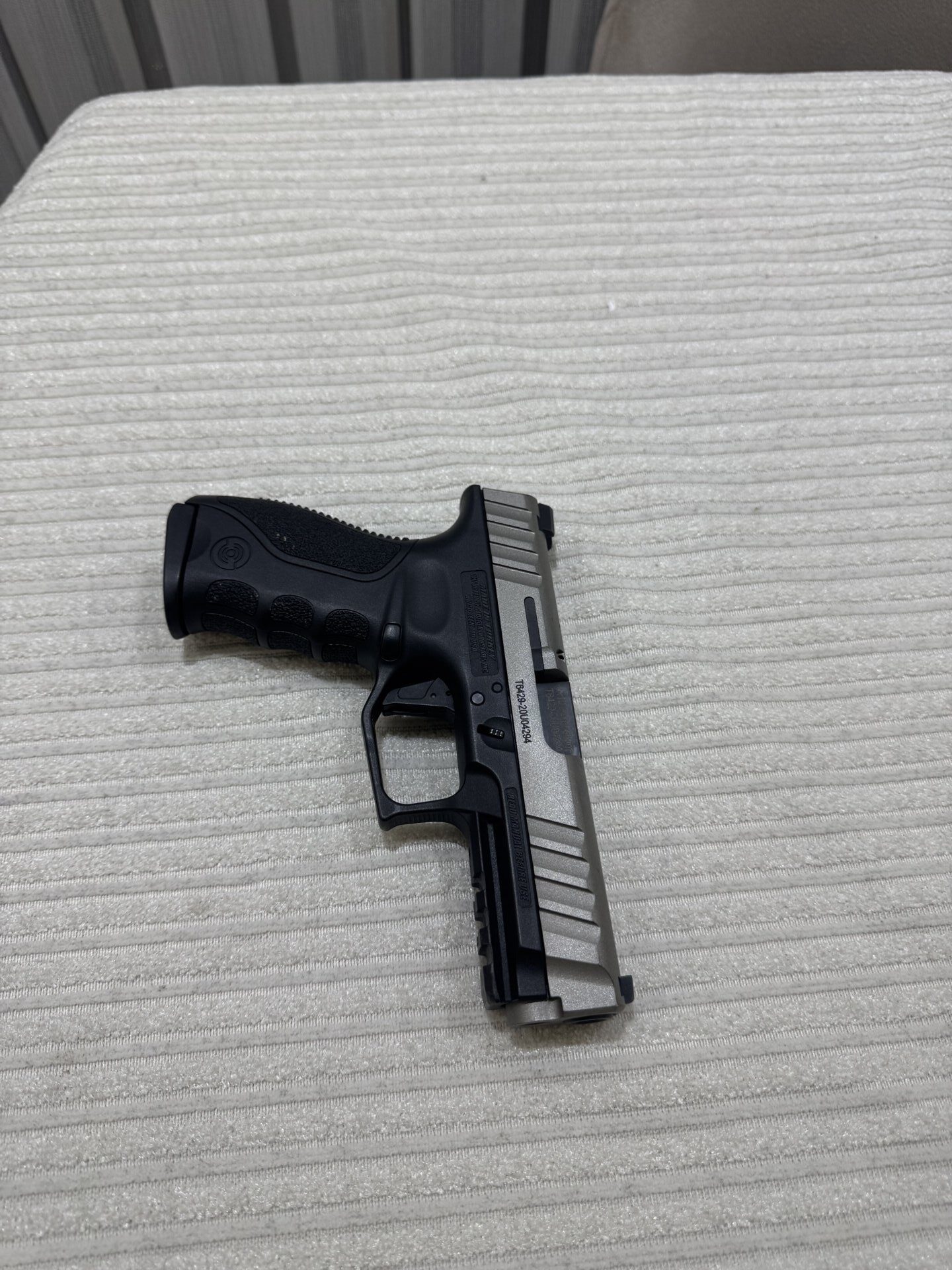 Satılık TABANCA – Stoeger STR-9 – 9mm (9x19mm) – Bulundurma Ruhsatlı – Ankara – İlan 20688 – Görsel 20689