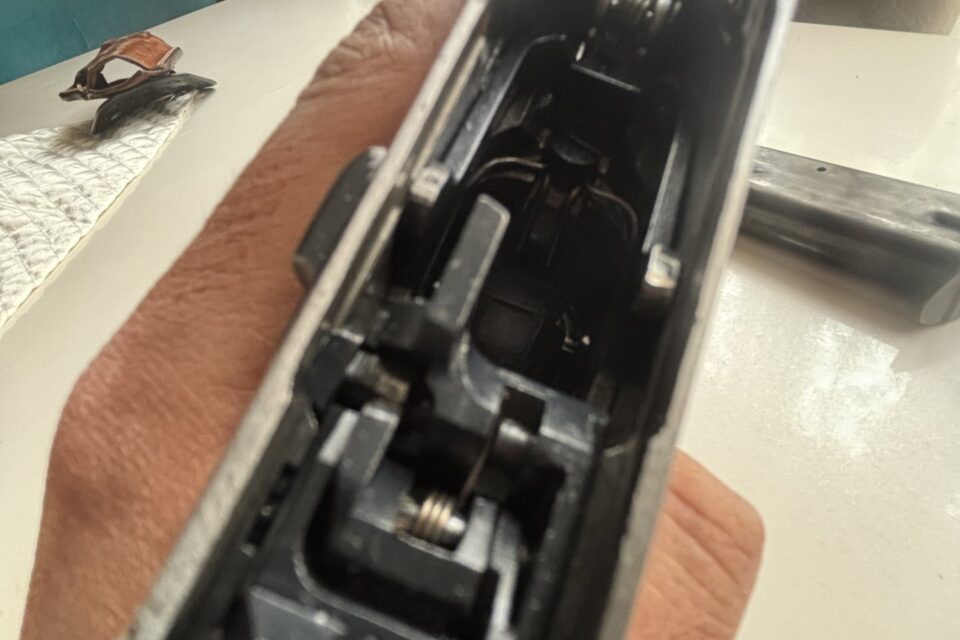 Satılık TABANCA – CZ 75 – 9mm (9x19mm) – Bulundurma Ruhsatlı – Ankara – İlan 20386 – Görsel 20390