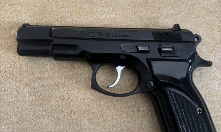 Satılık TABANCA – CZ 75 – 9mm (9x19mm) – Bulundurma Ruhsatlı – Ankara – İlan 20386 – Görsel 20388