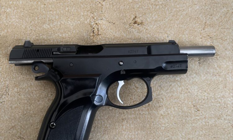Satılık TABANCA – CZ 75 – 9mm (9x19mm) – Bulundurma Ruhsatlı – Ankara – İlan 20386 – Görsel 20391
