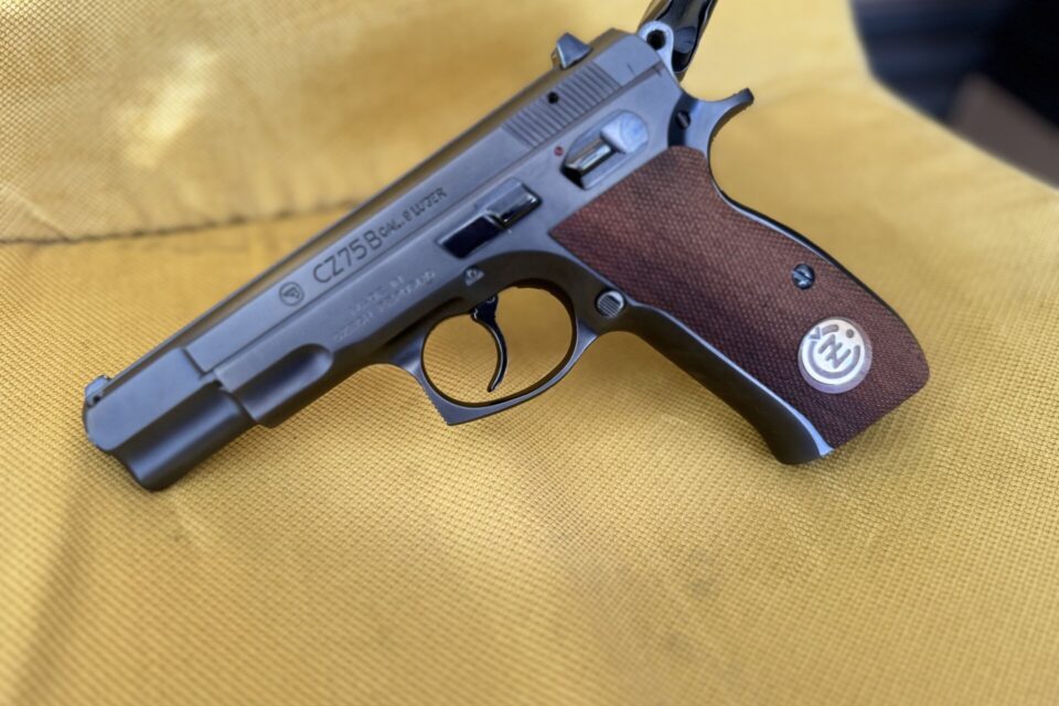 Satılık TABANCA – CZ 75 – 9mm (9x19mm) – Bulundurma Ruhsatlı – Muğla – İlan 20350 – Görsel 20351