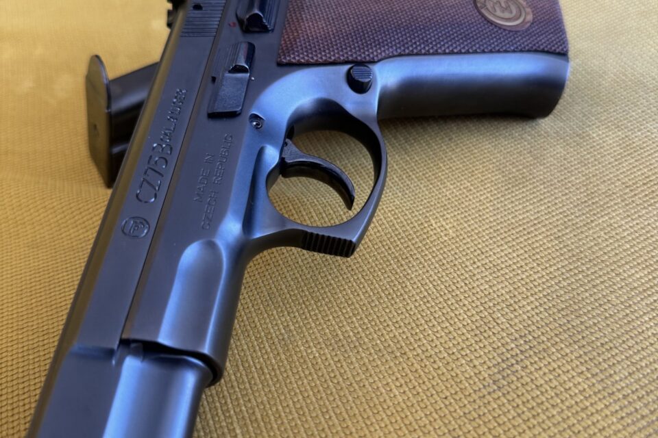 Satılık TABANCA – CZ 75 – 9mm (9x19mm) – Bulundurma Ruhsatlı – Muğla – İlan 20350 – Görsel 20353