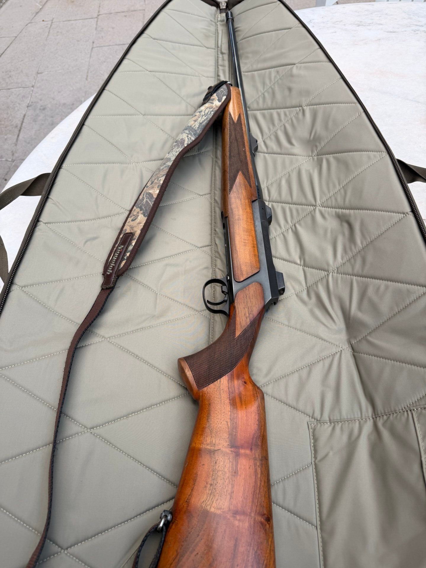 Satılık YİVLİ TÜFEK – Sauer 200 – 30-06 Springfield – Taşıma Ruhsatlı – Ankara – İlan 19536 – Görsel 19537