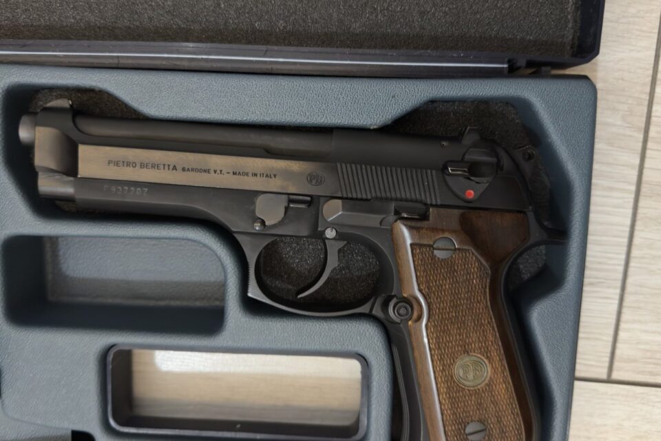 Satılık TABANCA – Beretta 92 – 9mm (9x19mm) – Bulundurma Ruhsatlı – Diyarbakır – İlan 21175 – Görsel 21178