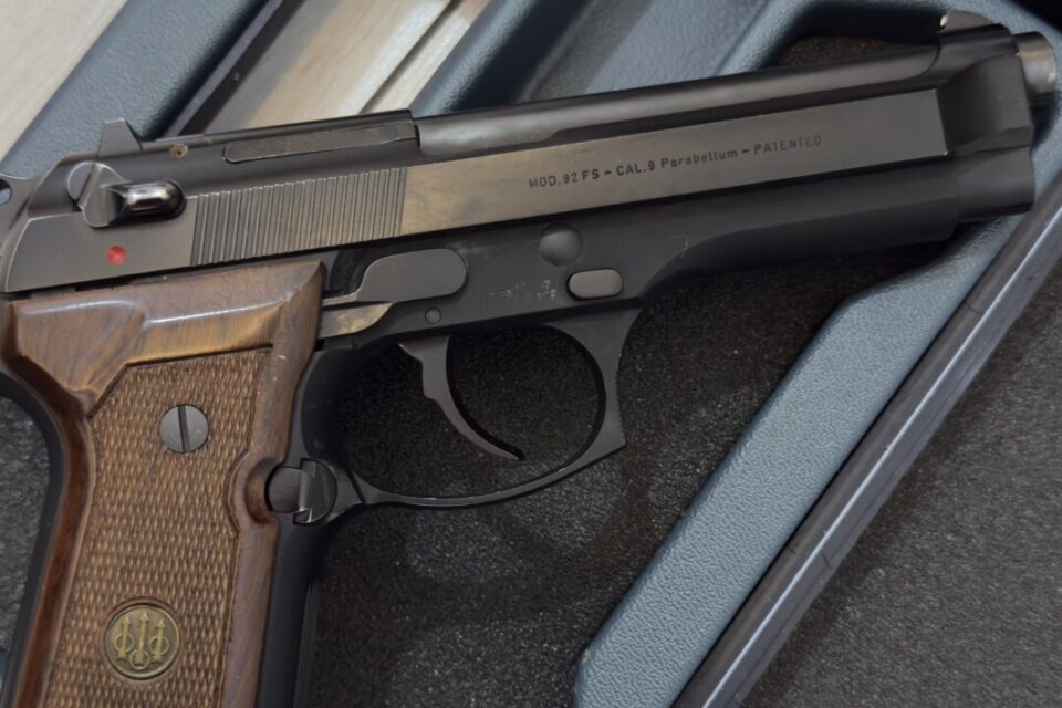 Satılık TABANCA – Beretta 92 – 9mm (9x19mm) – Bulundurma Ruhsatlı – Diyarbakır – İlan 21175 – Görsel 21177