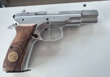 Satılık TABANCA – CZ 75 – 9mm (9x19mm) – Taşıma Ruhsatlı – Mardin – İlan 19599 – Görsel 19600