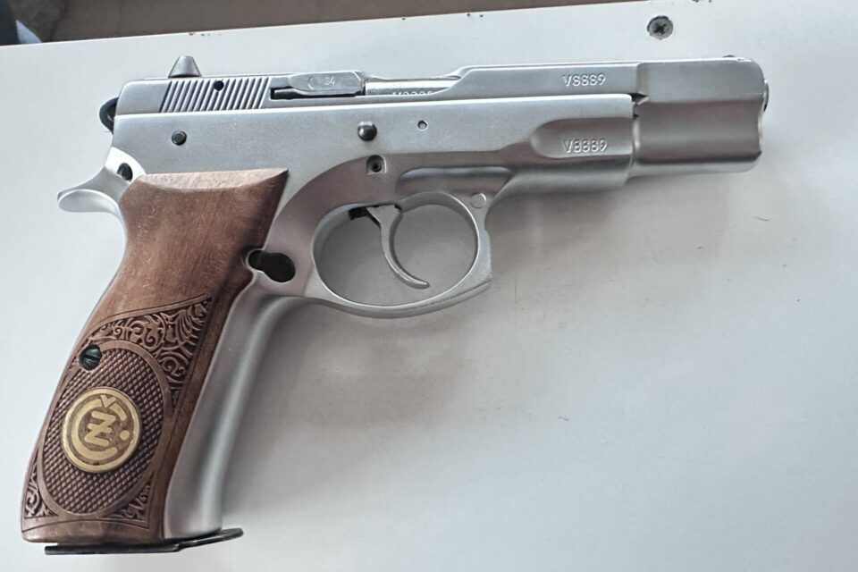 Satılık TABANCA – CZ 75 – 9mm (9x19mm) – Taşıma Ruhsatlı – Mardin – İlan 19599 – Görsel 19600