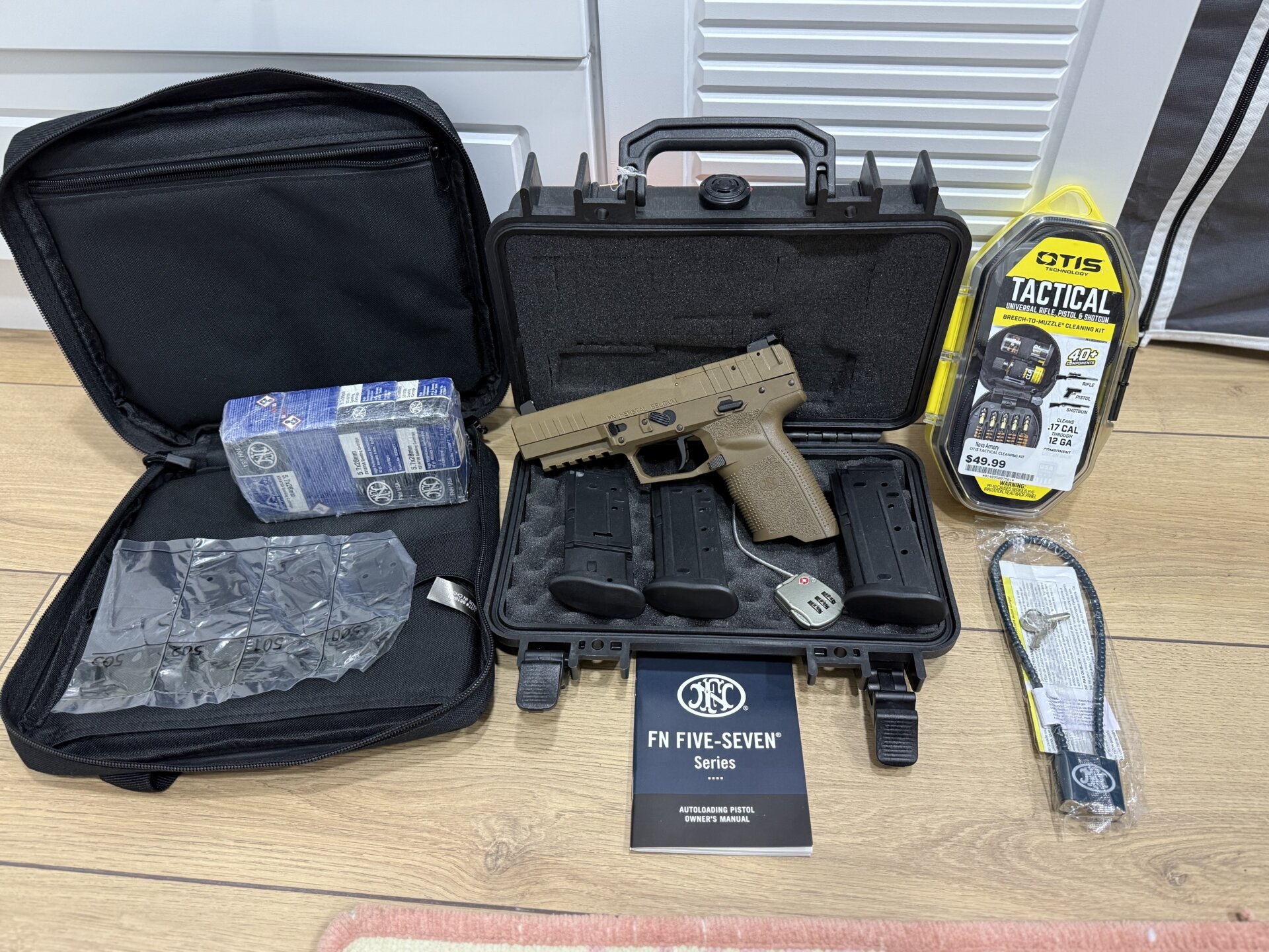 Satılık TABANCA – FN Five-seven – 5.7×28mm – Taşıma Ruhsatlı – Ankara – İlan 19610 – Görsel 19614