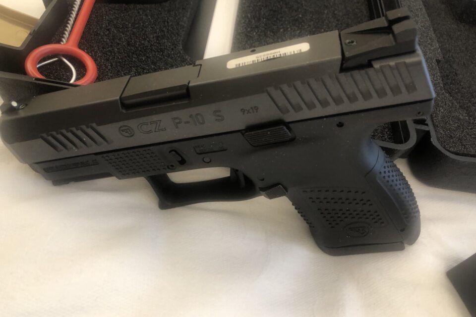 Satılık TABANCA – CZ P-10 – 9mm (9x19mm) – Taşıma Ruhsatlı – İzmir – İlan 22650 – Görsel 22653