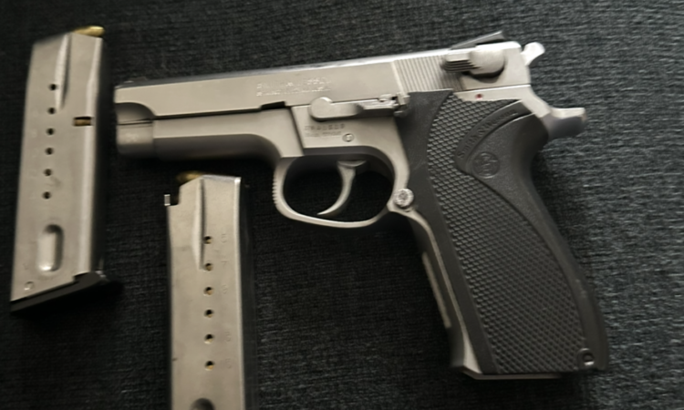 Satılık TABANCA – Smith & Wesson 5906 – 9mm (9x19mm) – Taşıma Ruhsatlı – Ankara – İlan 20987 – Görsel 20988