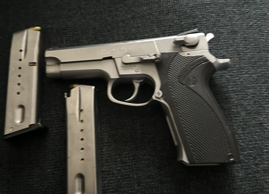 Satılık TABANCA – Smith & Wesson 5906 – 9mm (9x19mm) – Taşıma Ruhsatlı – Ankara – İlan 20987 – Görsel 20988