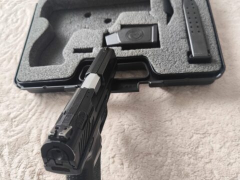 Satılık TABANCA – Canik TP – 9mm (9x19mm) – Taşıma Ruhsatlı – Ankara – İlan 22400 – Görsel 22402