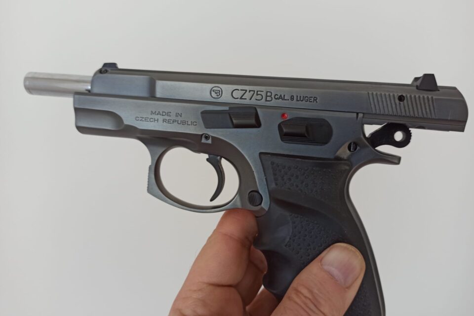 Satılık TABANCA – CZ 75 – 9mm (9x19mm) – Taşıma Ruhsatlı – Malatya – İlan 20990 – Görsel 20996