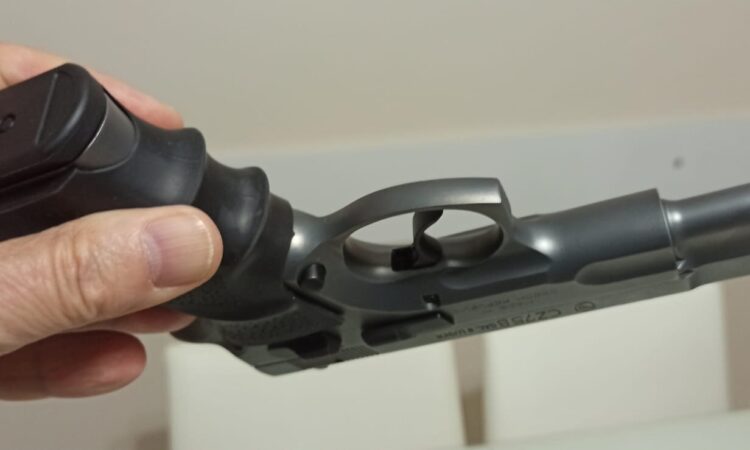 Satılık TABANCA – CZ 75 – 9mm (9x19mm) – Taşıma Ruhsatlı – Malatya – İlan 20990 – Görsel 20994