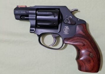 Satılık TABANCA – Smith & Wesson Model 351 PD – 22 WMR (22 Magnum) – Bulundurma Ruhsatlı – Manisa – İlan 20180 – Görsel 20186