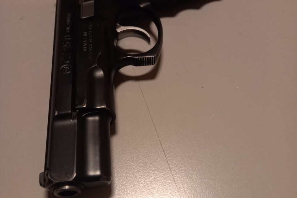 Satılık TABANCA – CZ 75 – 9mm (9x19mm) – Bulundurma Ruhsatlı – Ankara – İlan 20917 – Görsel 20922