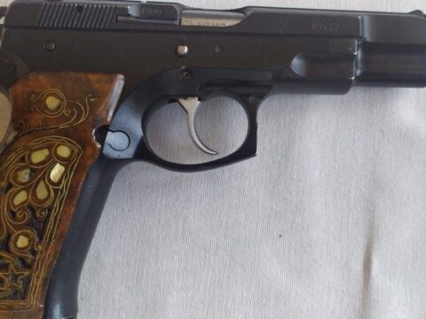 Satılık TABANCA – CZ 75 – 9mm Browning Long – Bulundurma Ruhsatlı – Denizli – İlan 23521 – Görsel 23523
