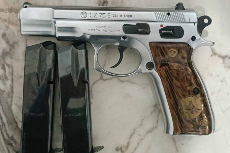 Satılık TABANCA – CZ 75 – 9mm (9x19mm) – Bulundurma Ruhsatlı – Isparta – İlan 23765 – Görsel 23767
