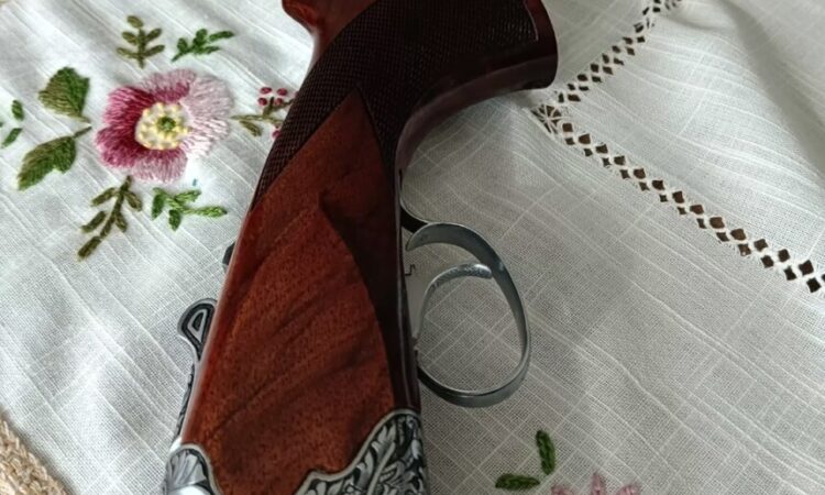 Satılık YİVSİZ TÜFEK – Akus Hunter Deluxe (O&U) – 12 Kalibre – Ankara – İlan 24346 – Görsel 24363