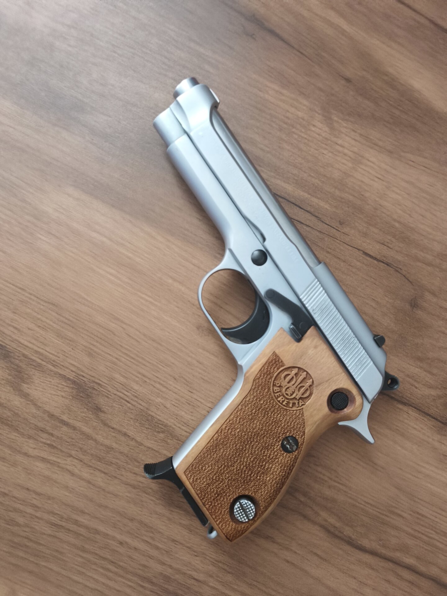 Satılık TABANCA – Beretta M1951 – 9mm (9x19mm) – Taşıma Ruhsatlı – İstanbul – İlan 23123 – Görsel 23125